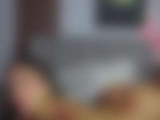 Live cam show with Catalina_goddess - Spank Brown Hair on milfzrlive.com