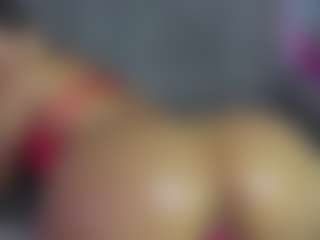 Live cam show with Catalina_goddess - Bedroom Brown Hair on hotwifechat.live