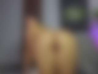 Live cam show with Catalina_goddess - Drinking on Camsoda
