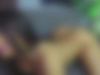 Live cam show with Catalina_goddess - Smoking on Camming Site