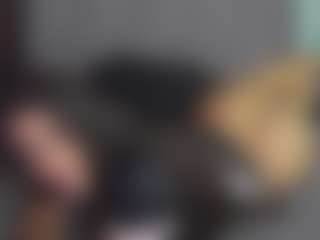 Live cam show with Catalina_goddess - Bedroom Brown Hair on chickslive.net