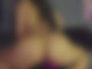 Live cam show with Catalina_goddess - Double Penetration on googirlz