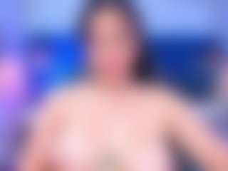 Spettacolo in cam dal vivo con sofi - Athletic Lush su Camsoda