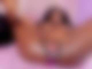 Live cam show with SARA - Ebony Squirt on crypto-cams