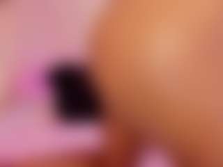 Live cam show with SARA - BBW on CSO-WL