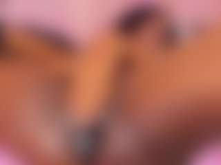 Live cam show with SARA - Squirt on Camsoda
