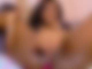Live cam show with SARA - Ebony Toys on fapnchat