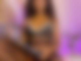 Live cam show with SARA - Ebony Small Tits on fapnchat