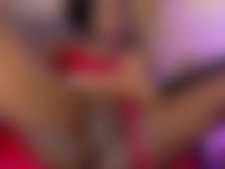 Live cam show with SARA - Black Squirt on Gym Cam Girls