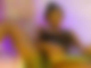 Live-camshow met SARA - Athletic Ebony op Camsoda | colombia