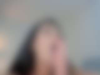 Live cam show with RebeccaBaxter - Flashing on chickslive.net