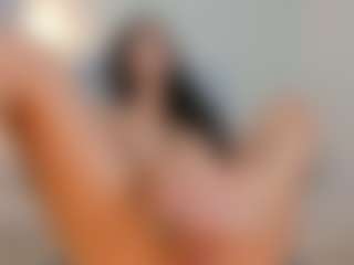 Live cam show with RebeccaBaxter - Bedroom on madthumbs