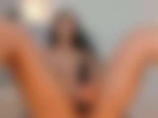 Live cam show with RebeccaBaxter - Flashing on Camsoda