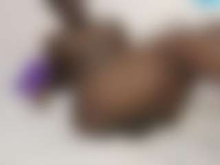 Live cam show with sexy-darks - Black MILF on luckytryst.com