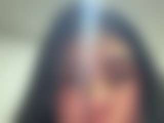 Thalia Fernandez's Live Sex Cam Show