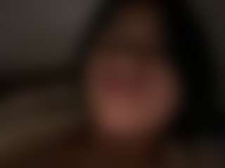 Thalia Fernandez's Live Sex Cam Show