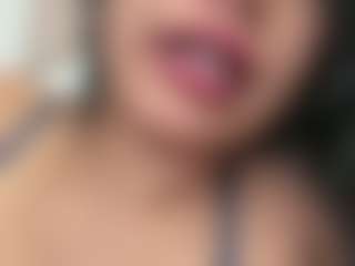 Thalia Fernandez's Live Sex Cam Show