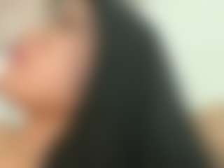 Thalia Fernandez's Live Sex Cam Show