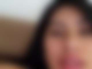 Thalia Fernandez's Live Sex Cam Show