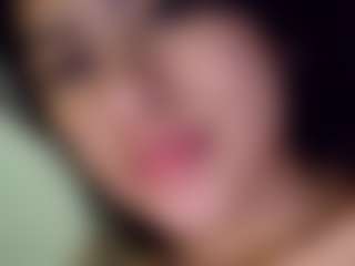 Thalia Fernandez's Live Sex Cam Show