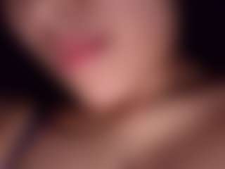 Thalia Fernandez's Live Sex Cam Show