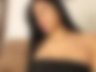Thalia Fernandez's Live Sex Cam Show