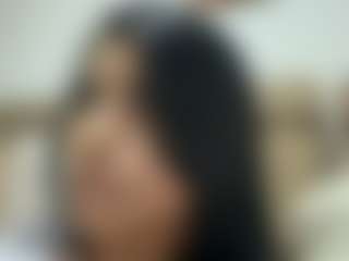 Thalia Fernandez's Live Sex Cam Show