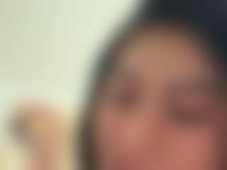 Thalia Fernandez's Live Sex Cam Show