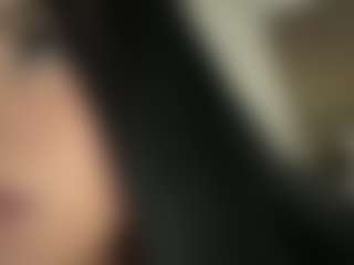 Thalia Fernandez's Live Sex Cam Show