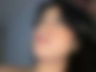 Thalia Fernandez's Live Sex Cam Show