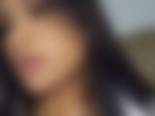 Thalia Fernandez's Live Sex Cam Show