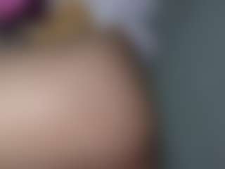 Thalia Fernandez's Live Sex Cam Show