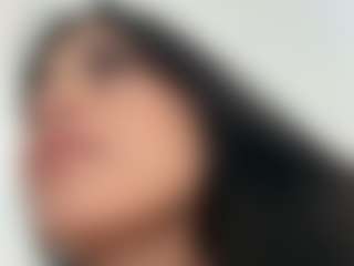 Thalia Fernandez's Live Sex Cam Show