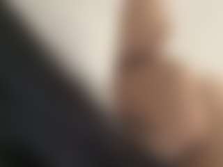 Thalia Fernandez's Live Sex Cam Show