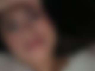 Live cam show with Thalia Fernandez - Shaved Pussy on xxxlivecams.org