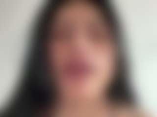 Thalia Fernandez's Live Sex Cam Show