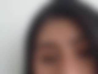 Thalia Fernandez's Live Sex Cam Show