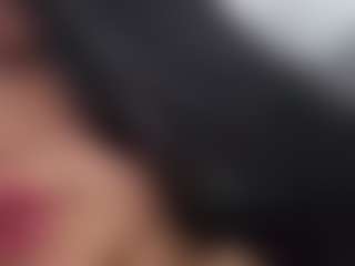 Thalia Fernandez's Live Sex Cam Show