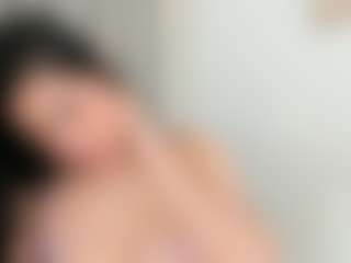Thalia Fernandez's Live Sex Cam Show