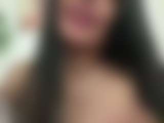 Thalia Fernandez's Live Sex Cam Show