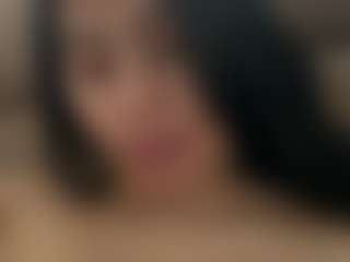 Thalia Fernandez's Live Sex Cam Show
