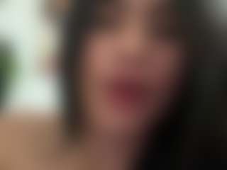Thalia Fernandez's Live Sex Cam Show
