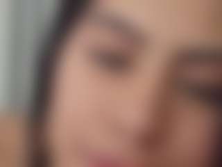 Thali's Live Sex Cam Show