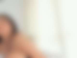 Live cam show with Thali - Big Tits Latina on Uber Horny | colombia