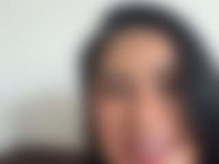 Thali's Live Sex Cam Show