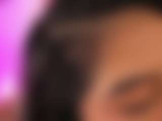 Thali's Live Sex Cam Show