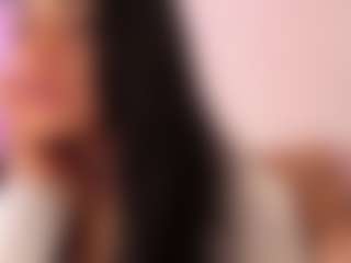 Live cam show with Thali - Petite on iamadamtest123.com