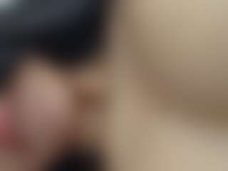 Thali's Live Sex Cam Show