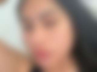 Thali's Live Sex Cam Show