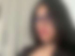 Thali's Live Sex Cam Show